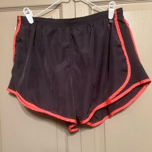 Everlast Women's Athletic Shorts in Black and Pink